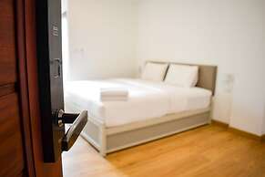 Chonlapruk Lakeside Hotel