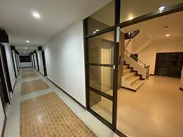 Chonlapruk Lakeside Hotel