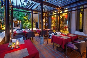 Chala Number 6 Hotel