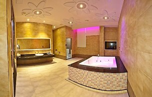 Wei Feng Exquisite Hotel Nanzi Branch