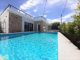 Baan Rolita Pool Villa Hua Hin
