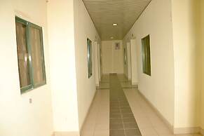 Jokems Airport View Hotel - Adults Only