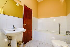 OYO 483 Kabalana Villa