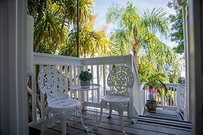 Andrews Inn & Garden Cottages