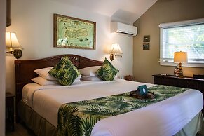 Andrews Inn & Garden Cottages