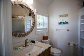 Andrews Inn & Garden Cottages