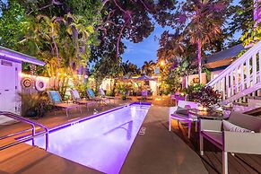 Andrews Inn & Garden Cottages