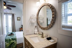 Andrews Inn & Garden Cottages