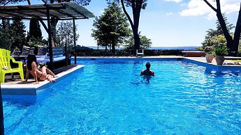 Almanuda Naturist Village