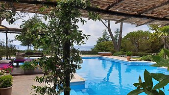 Almanuda Naturist Village