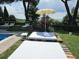 Almanuda Naturist Village