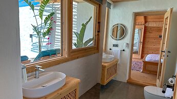 Seaview Faralya Butik Hotel