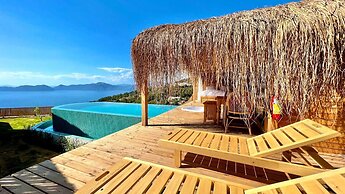 Seaview Faralya Butik Hotel