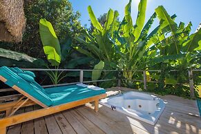 Seaview Faralya Butik Hotel