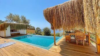 Seaview Faralya Butik Hotel