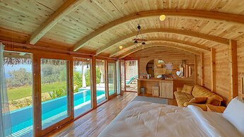 Seaview Faralya Butik Hotel