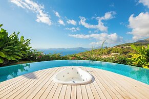 Seaview Faralya Butik Hotel