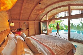 Seaview Faralya Butik Hotel