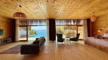 Seaview Faralya Butik Hotel