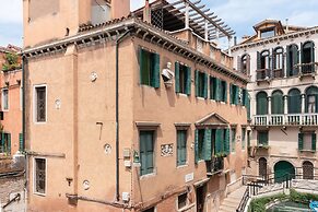 Venice Palace Tintoretto