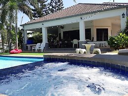 Baan Sudrak Pool Villa Hua Hin