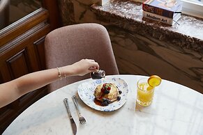 Hotel Indigo The Hague - Palace Noordeinde by IHG