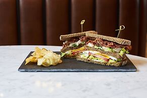 Hotel Indigo The Hague - Palace Noordeinde by IHG