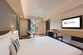 Travelodge Sukhumvit 11