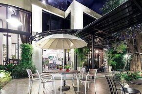 Green Point Residence Hotel