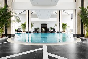 Green Point Residence Hotel