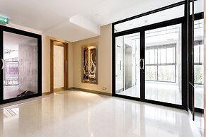 Green Point Residence Hotel