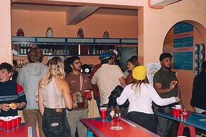 Long Street Backpackers