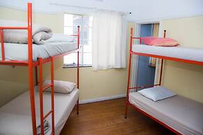 Long Street Backpackers