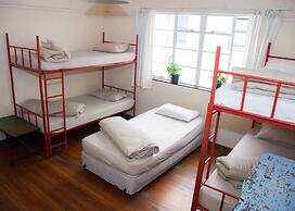 Long Street Backpackers