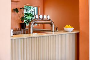 Long Street Backpackers