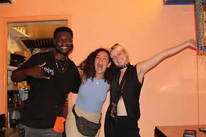 Long Street Backpackers