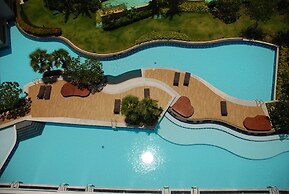 The Legend Boathouse - 904