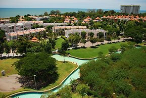 The Legend Boathouse - 904