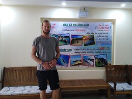 Yen Vy 32 Hotel - Hostel