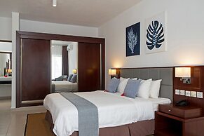 Nungwi Dreams by Mantis