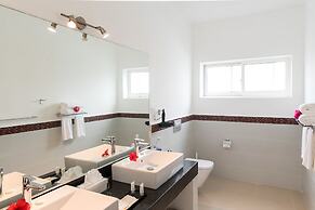 Nungwi Dreams by Mantis