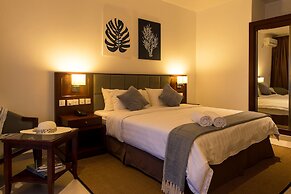 Nungwi Dreams by Mantis