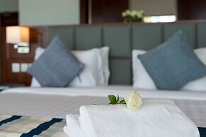 Nungwi Dreams by Mantis