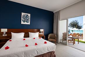 Nungwi Dreams by Mantis