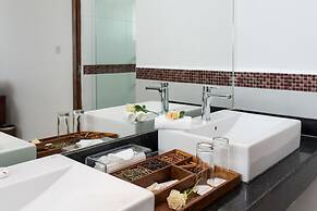 Nungwi Dreams by Mantis