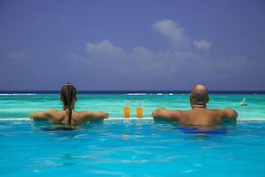 Nungwi Dreams by Mantis