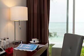 Nungwi Dreams by Mantis