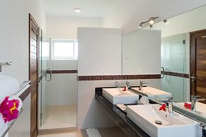 Nungwi Dreams by Mantis