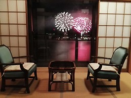 Atami Onsen GUEST HOUSE MEGUMI - Hostel