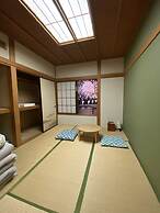 Atami Onsen GUEST HOUSE MEGUMI - Hostel